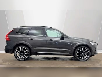 Used Volvo XC60 2023 for sale - 78140509: Photo
