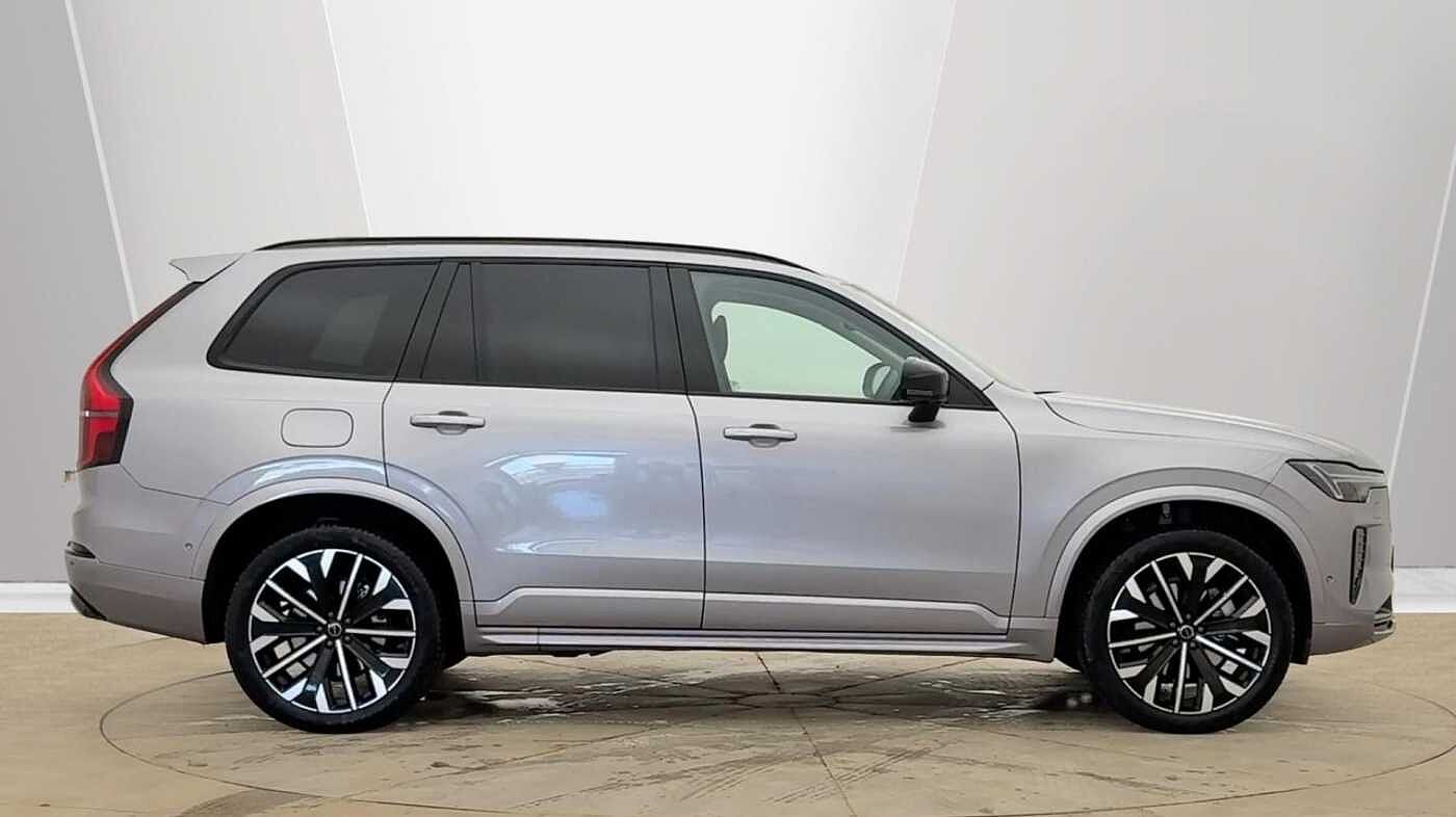 Used Volvo XC90 2025 for sale - 78036028: Photo 2