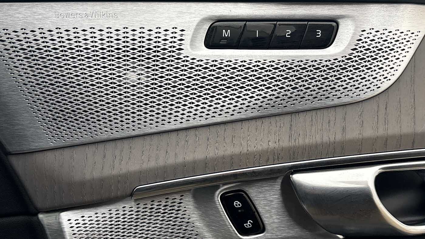 Used Volvo XC90 2025 for sale - 78036028: Photo 27