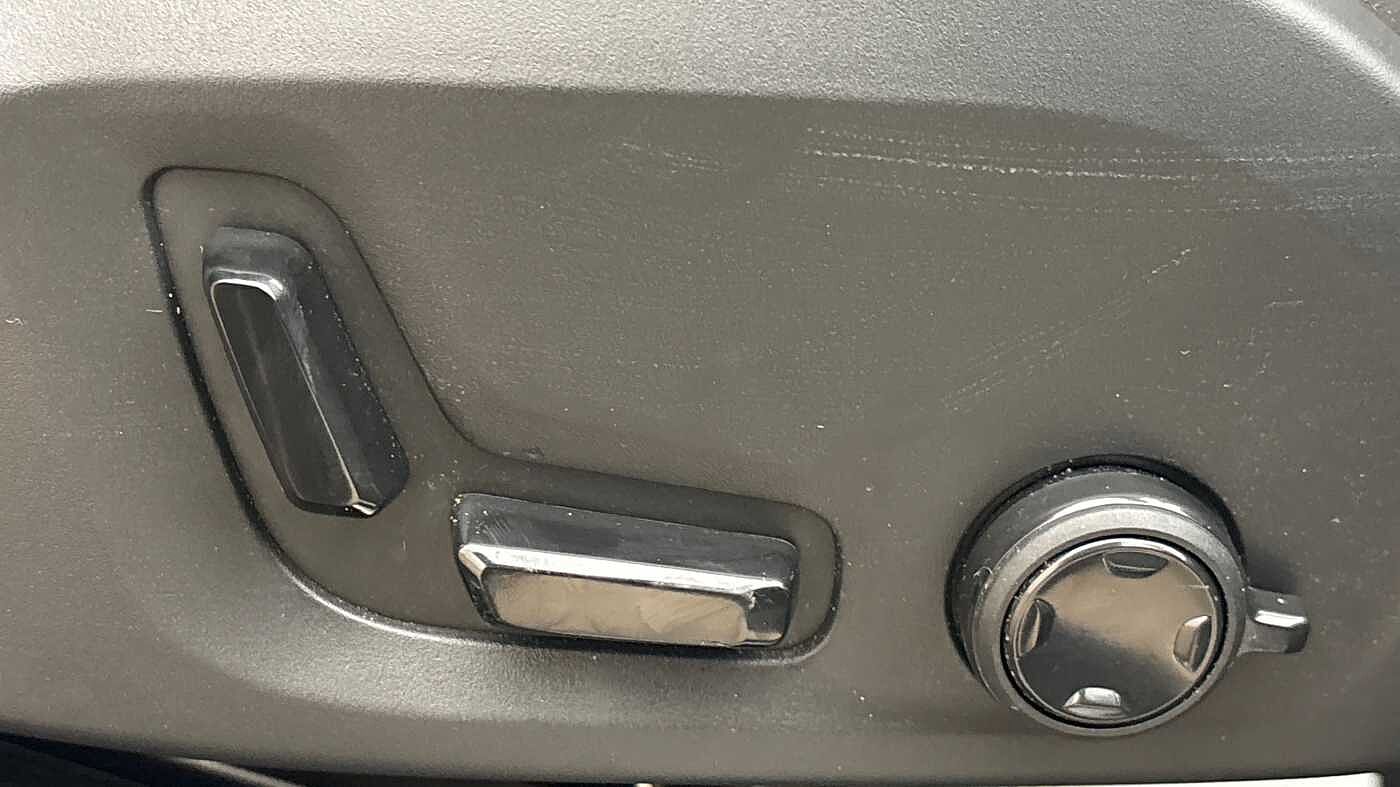 Used Volvo XC90 2025 for sale - 78036028: Photo 28