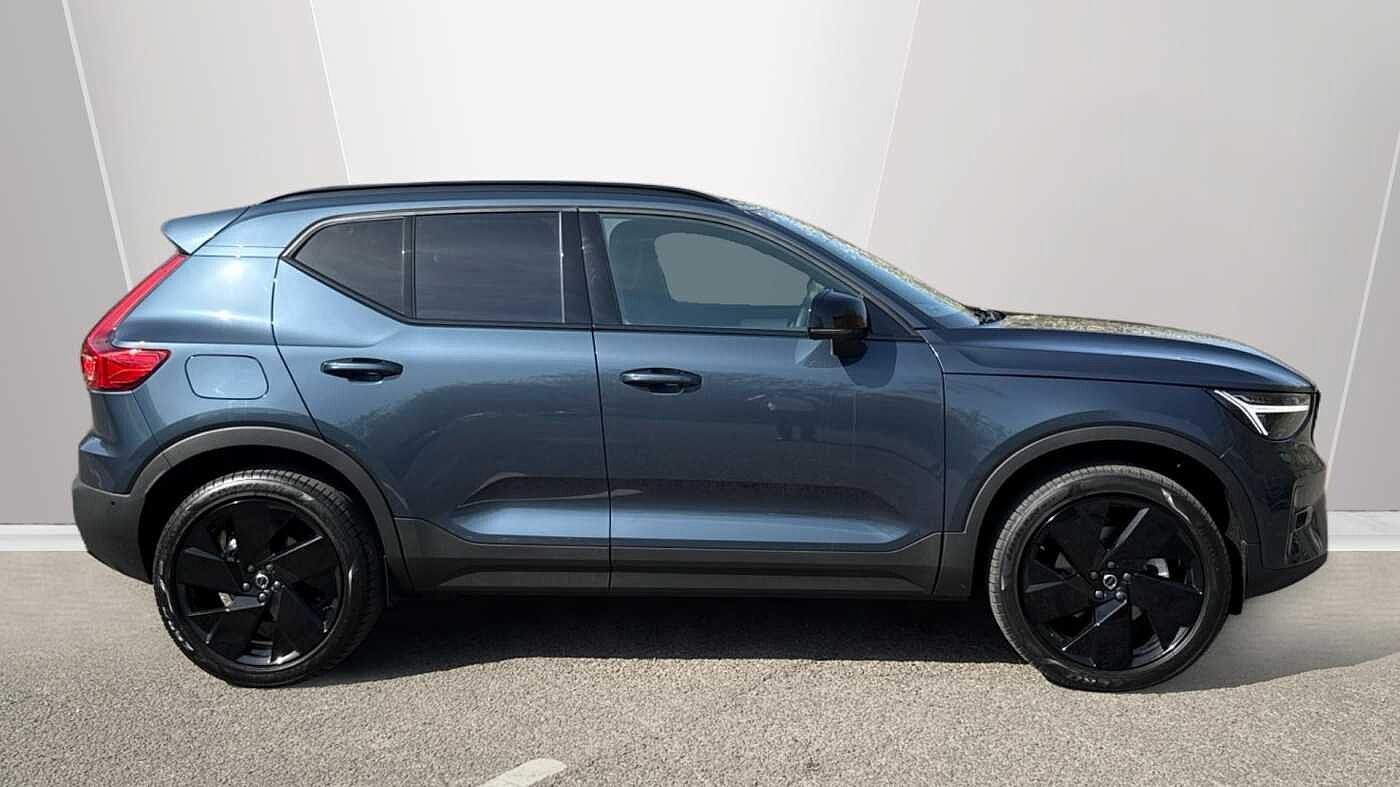 Used Volvo XC40 2026 for sale - 78198962: Photo 3