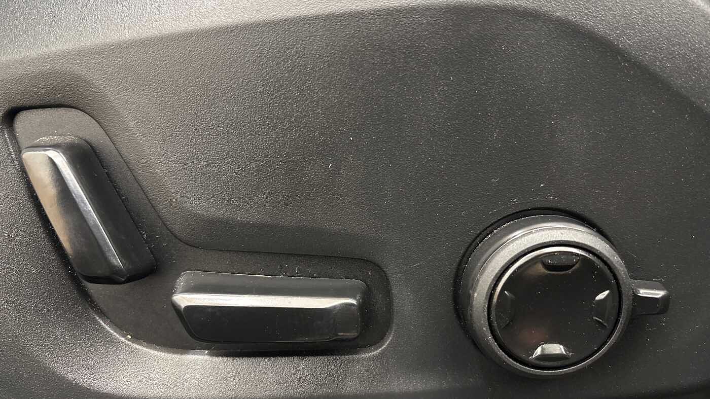 Used Volvo XC60 2025 for sale - 78055244: Photo 28