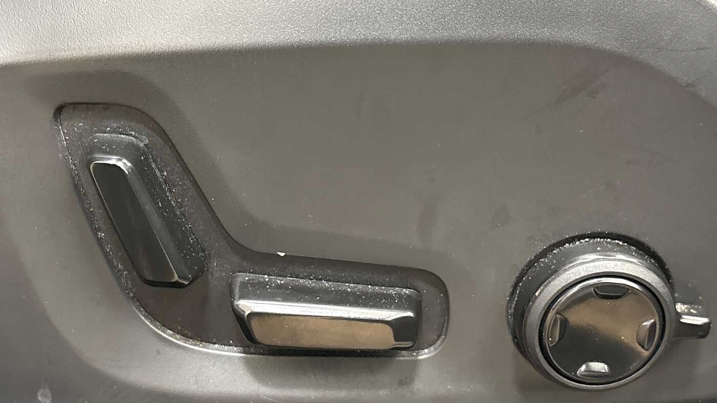 Used Volvo XC60 2023 for sale - 78036035: Photo 27