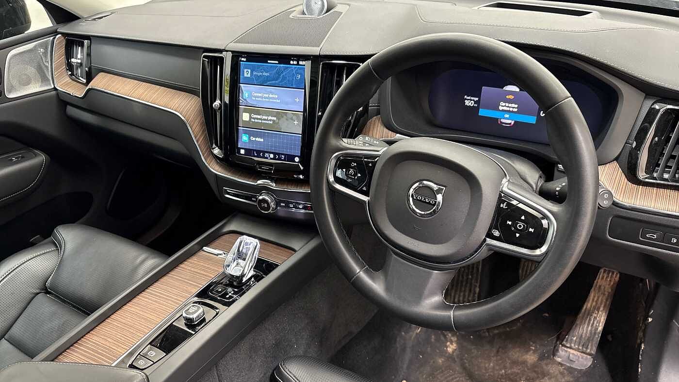 Used Volvo XC60 2023 for sale - 78036035: Photo 9