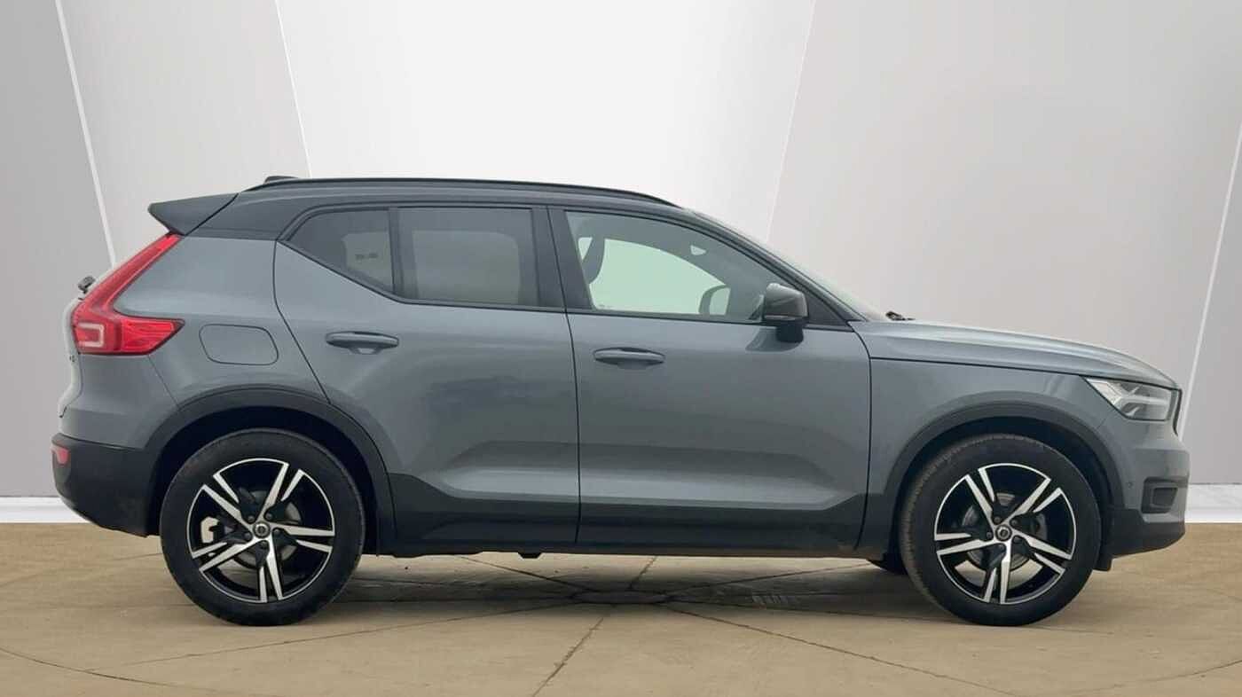 Used Volvo XC40 2021 for sale - 78042013: Photo 2