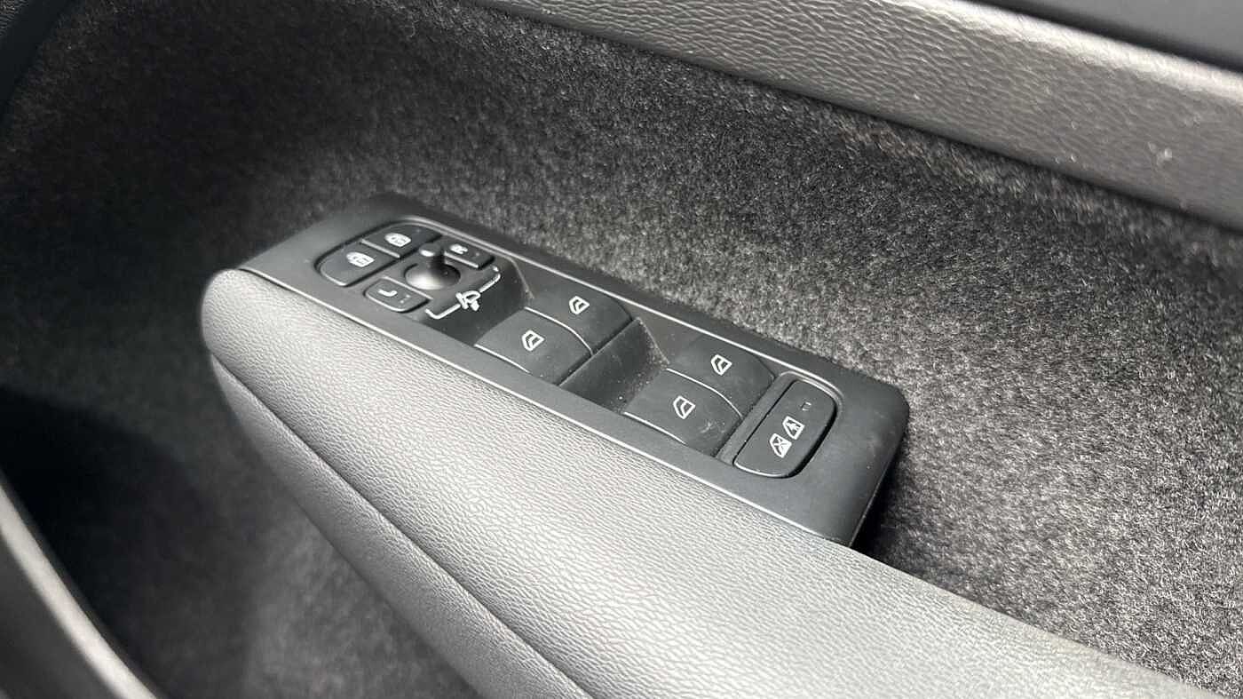 Used Volvo C40 2023 for sale - 78036014: Photo 26