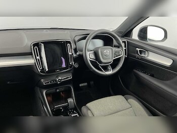 Used Volvo XC40 2022 for sale - 78568420: Photo