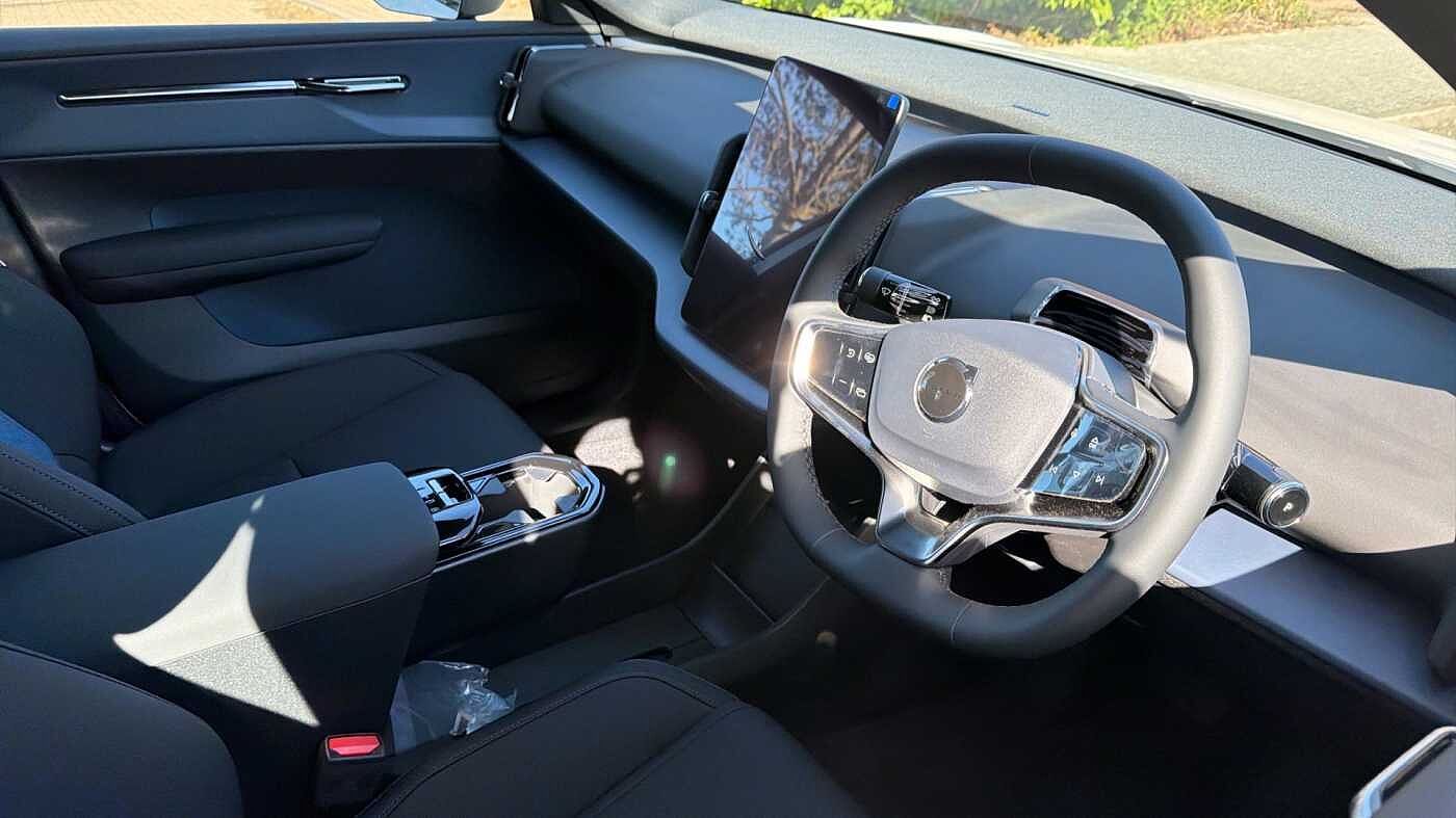 Used Volvo EX30 2025 for sale - 78036012: Photo 5