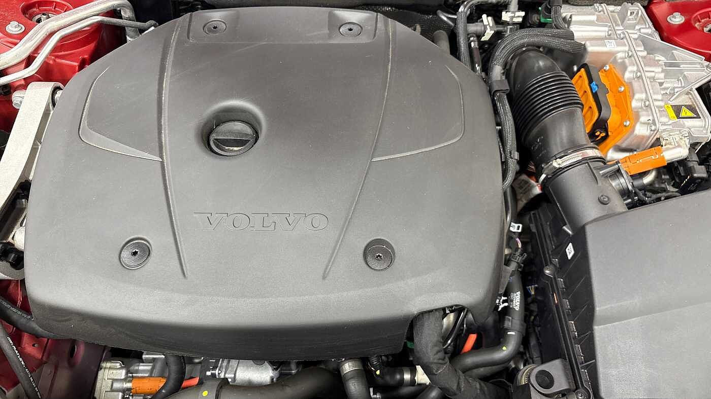 Used Volvo V60 2025 for sale - 78036001: Photo 15