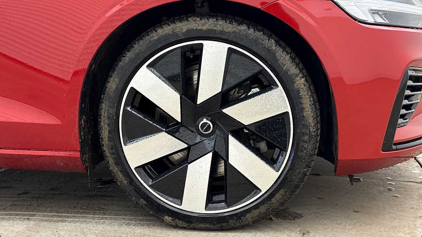 Used Volvo V60 2025 for sale - 78036001: Photo 19