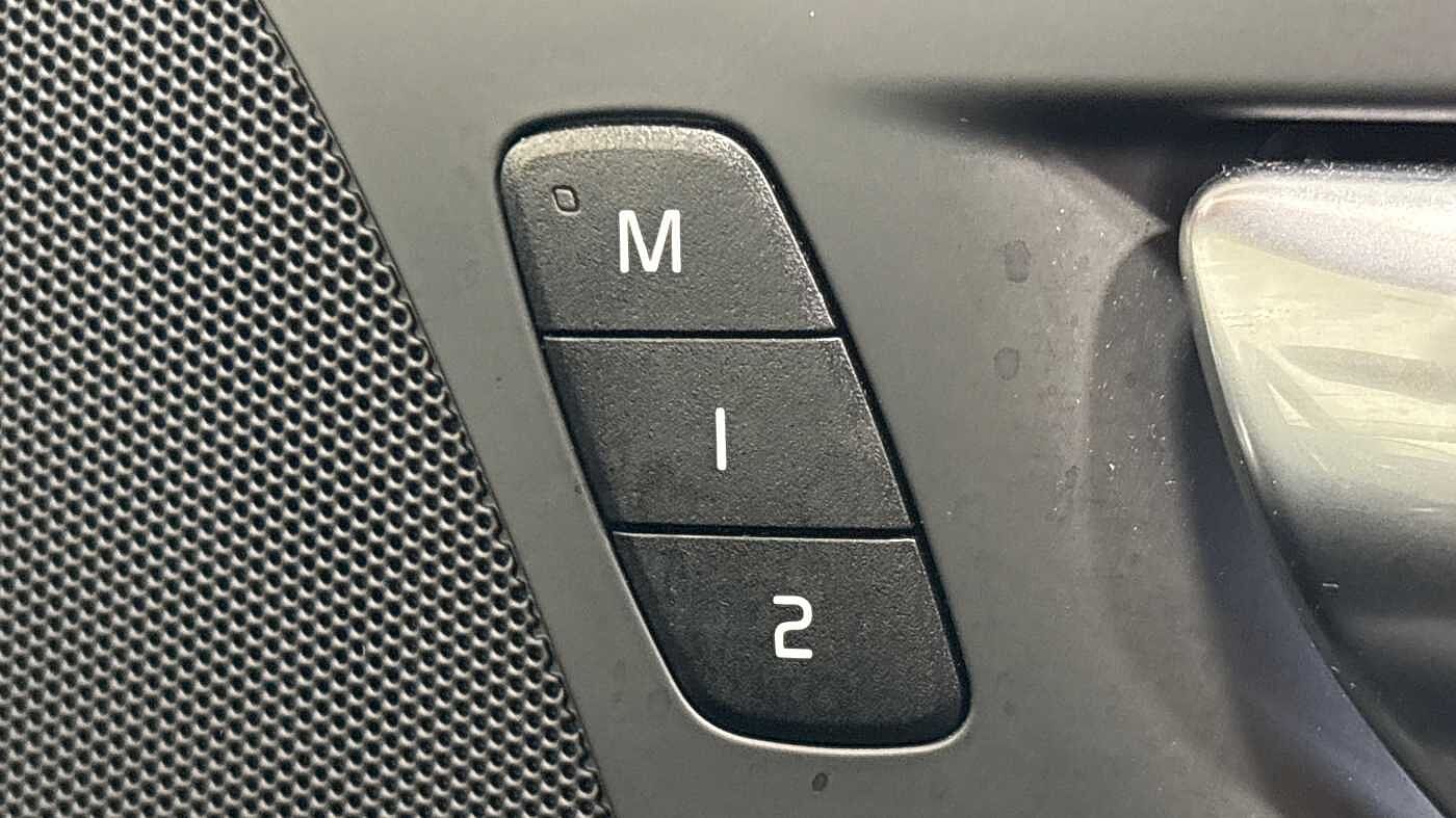 Used Volvo V60 2025 for sale - 78036001: Photo 25