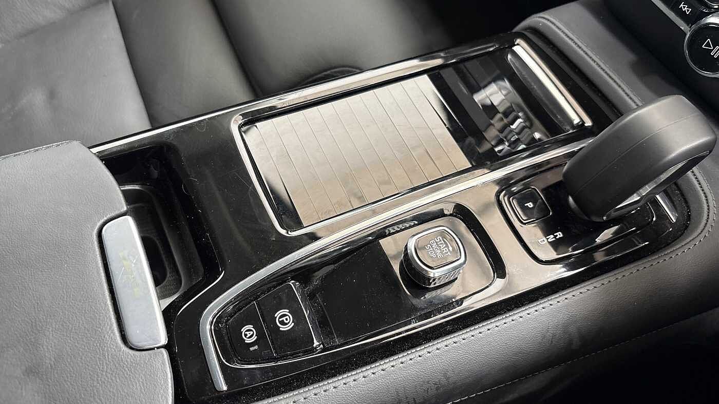 Used Volvo V60 2025 for sale - 78036001: Photo 31