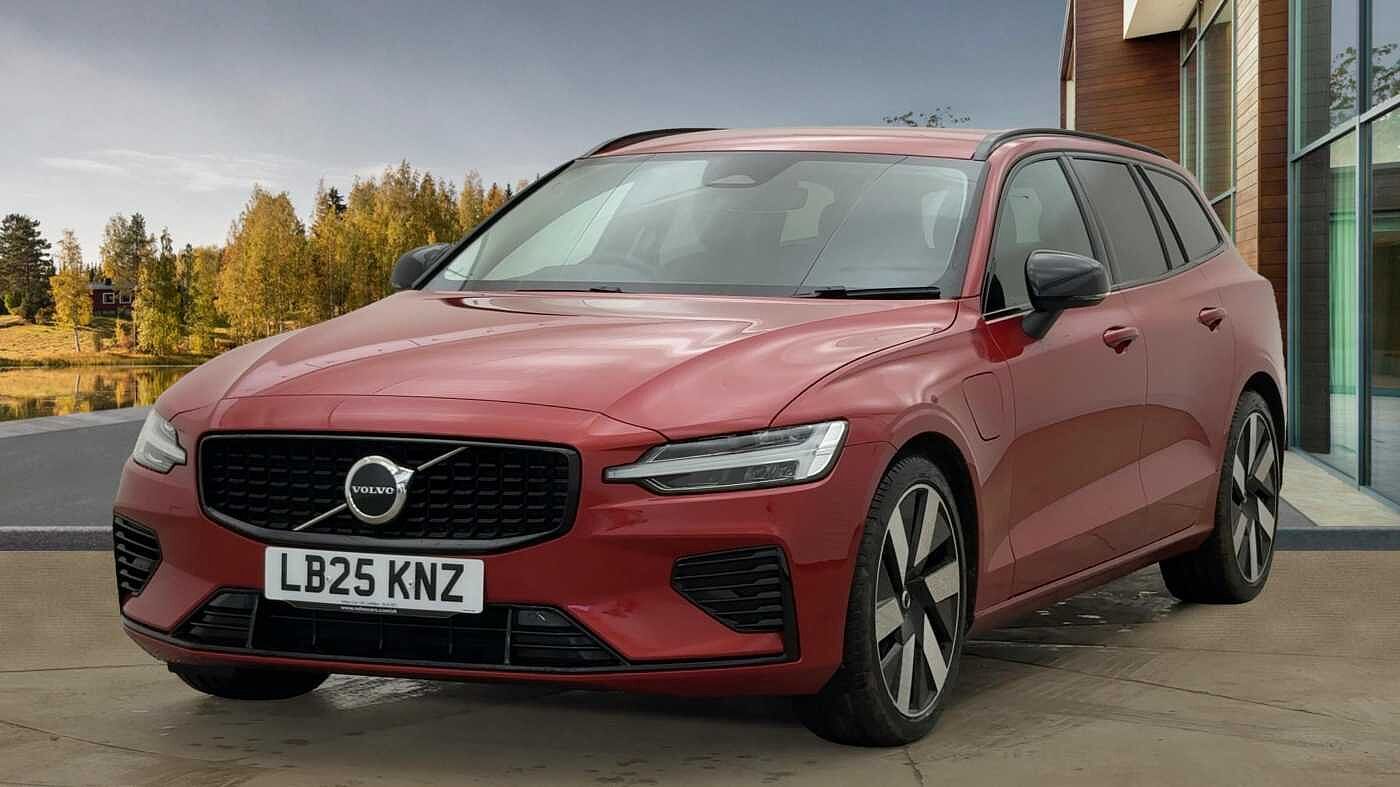 Used Volvo V60 2025 for sale - 78036001: Photo 7