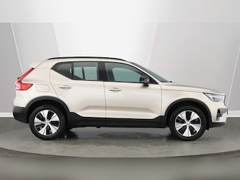 Used Volvo XC40 2023 for sale - 79087771: Photo