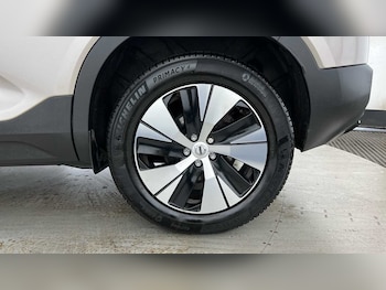 Used Volvo XC40 2023 for sale - 79087771: Photo