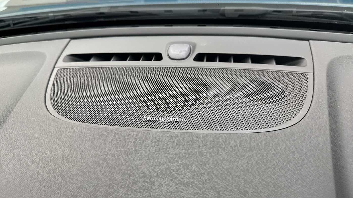 Used Volvo XC40 2023 for sale - 78027877: Photo 26