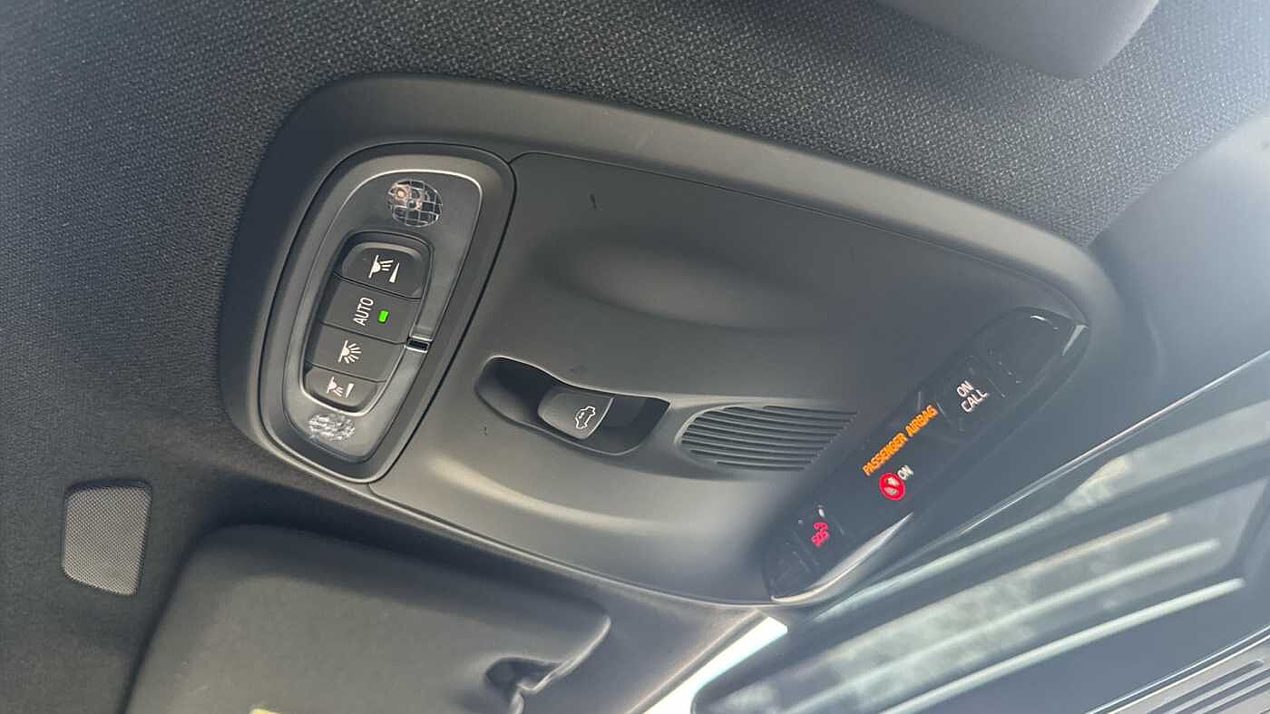 Used Volvo XC40 2023 for sale - 78027877: Photo 29