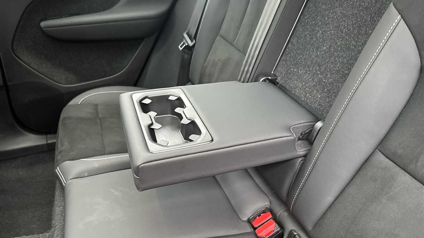 Used Volvo XC40 2023 for sale - 78027877: Photo 35