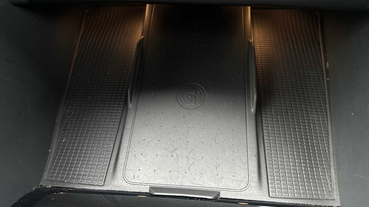 Used Volvo XC40 2023 for sale - 78027877: Photo 53