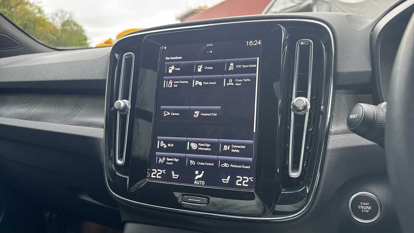 Used Volvo XC40 2023 for sale - 78027877: Photo 55