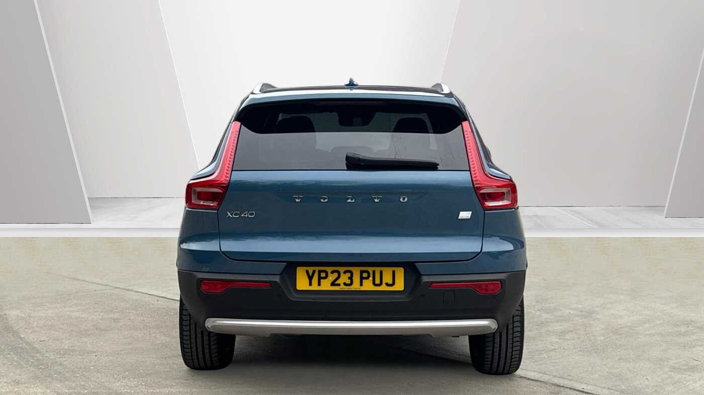 Used Volvo XC40 2023 for sale - 78027877: Photo 9