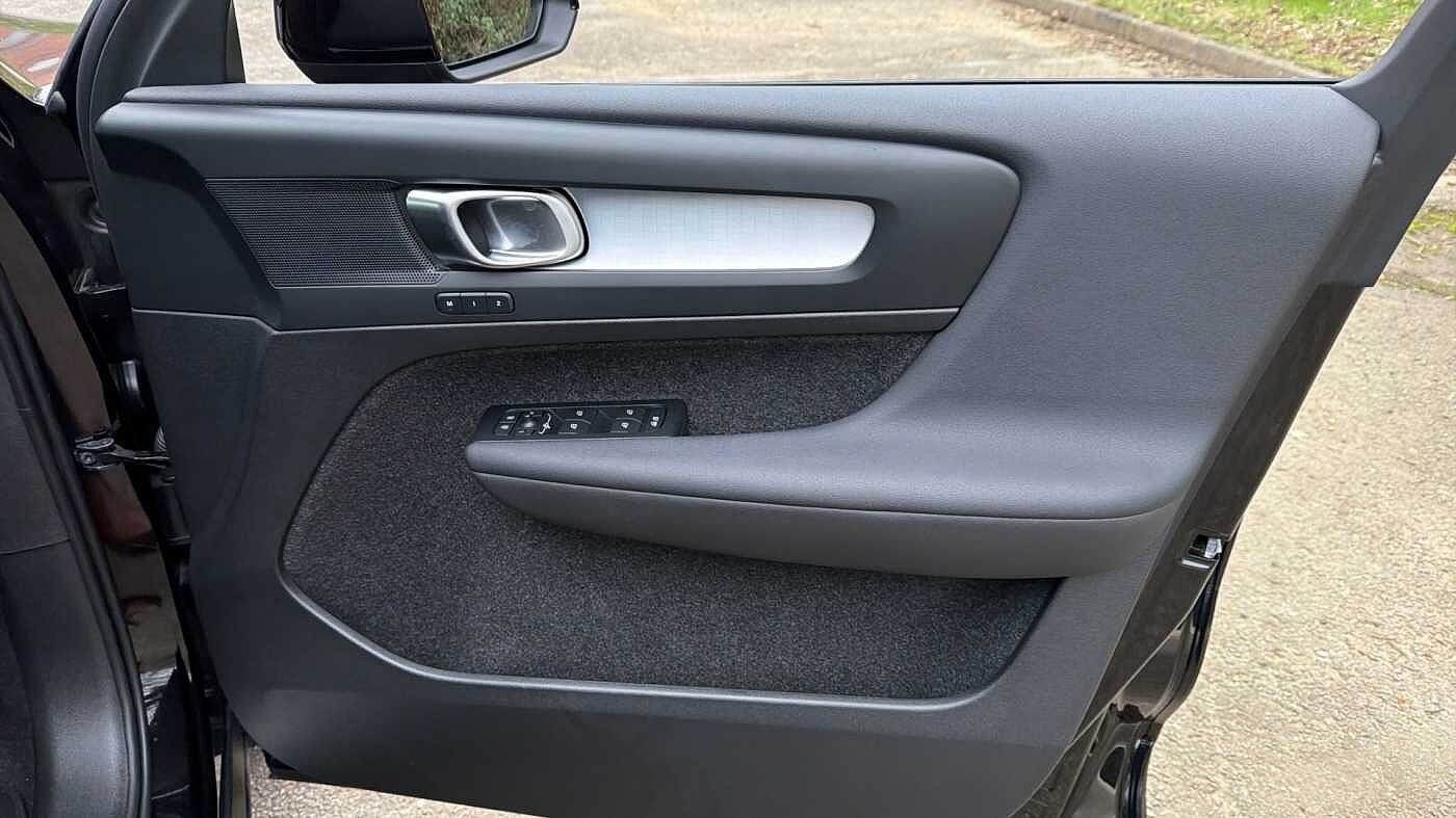 Used Volvo XC40 2025 for sale - 78036003: Photo 27