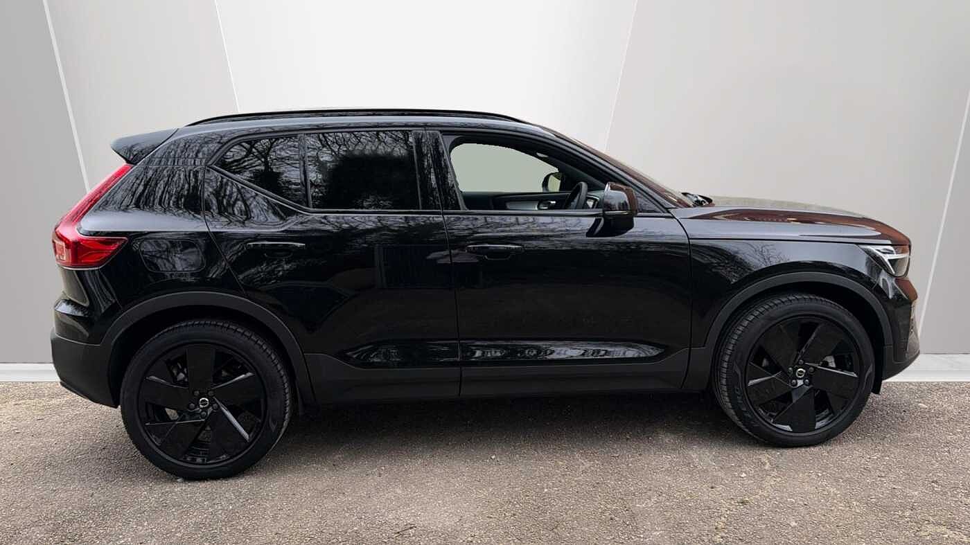 Used Volvo XC40 2025 for sale - 78036003: Photo 3