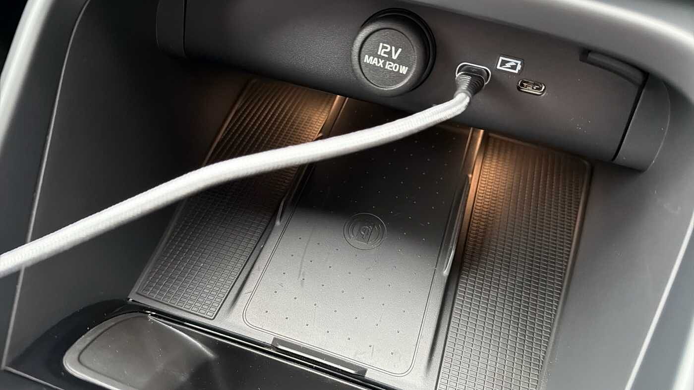 Used Volvo XC40 2025 for sale - 78036003: Photo 40