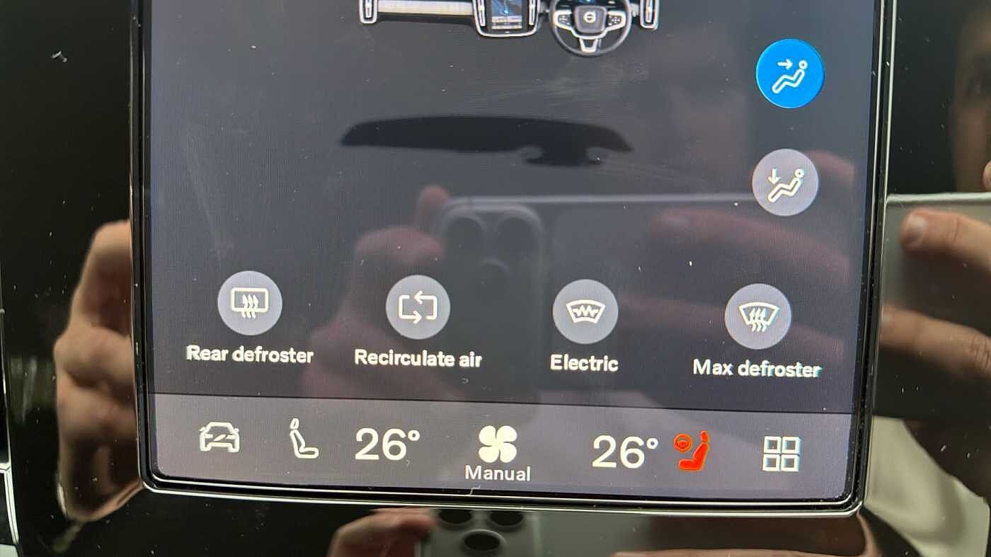 Used Volvo XC40 2025 for sale - 78036003: Photo 42