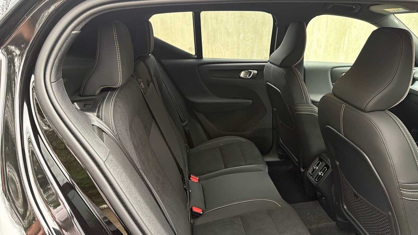 Used Volvo XC40 2025 for sale - 78036003: Photo 8