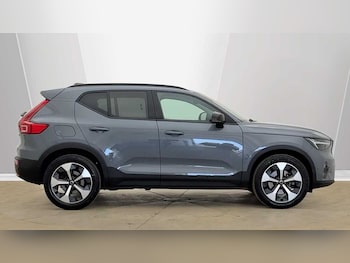 Used Volvo XC40 2023 for sale - 78456426: Photo