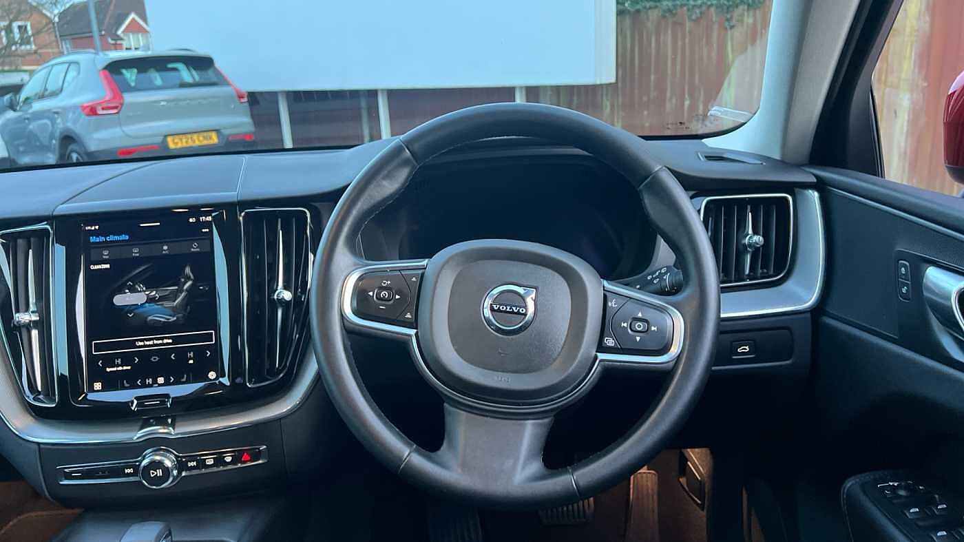 Used Volvo XC60 2023 for sale - 78036017: Photo 12