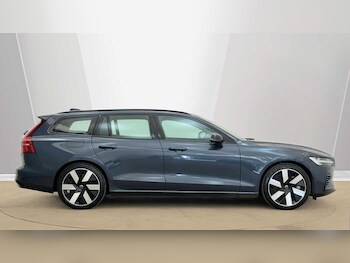 Used Volvo V60 2025 for sale - 78456437: Photo