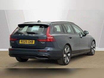 Used Volvo V60 2025 for sale - 78456437: Photo