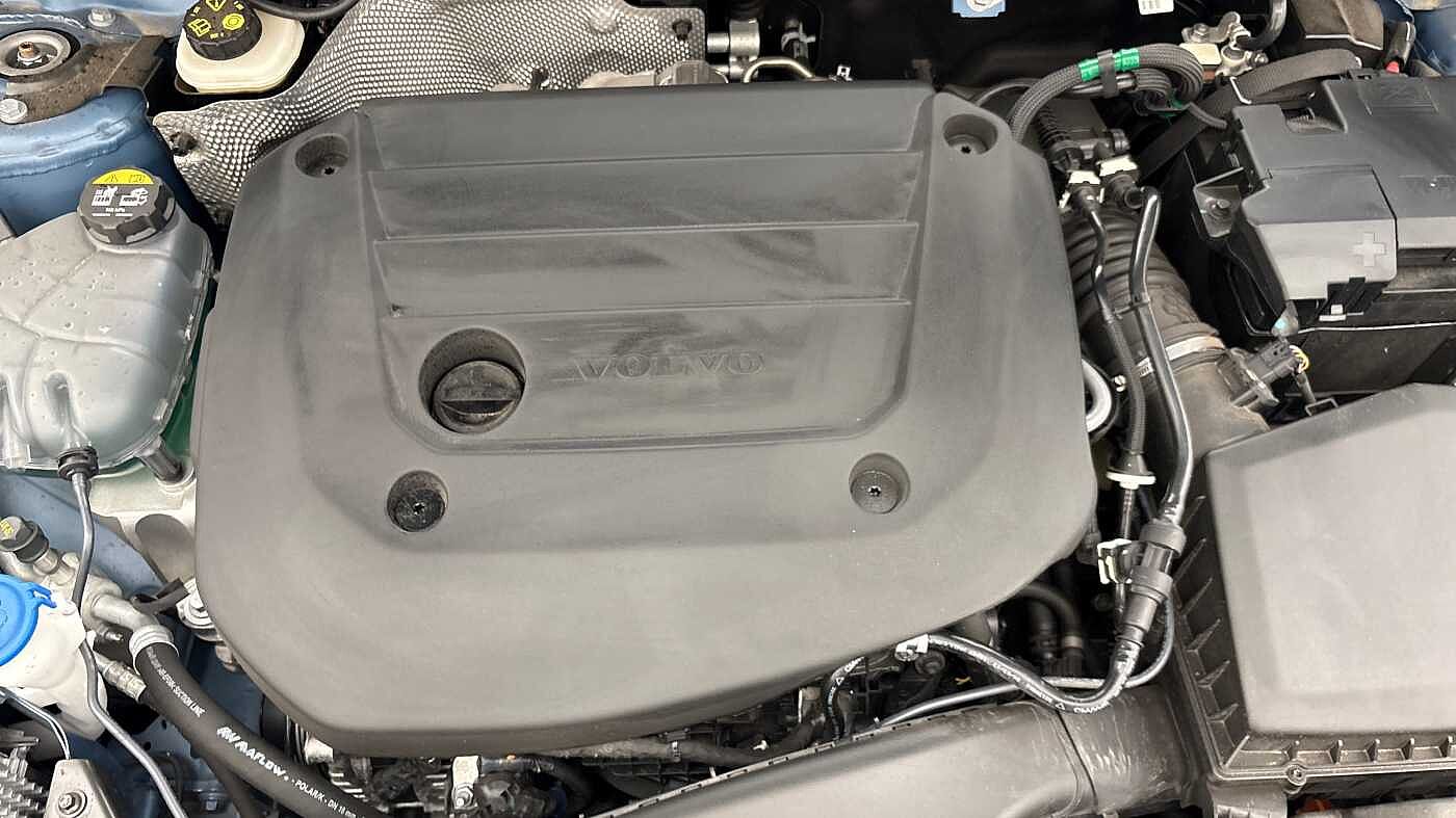 Used Volvo XC40 2024 for sale - 78035994: Photo 15