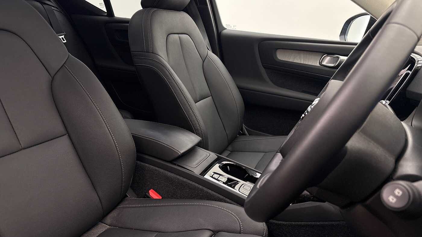 Used Volvo XC40 2024 for sale - 78035994: Photo 29