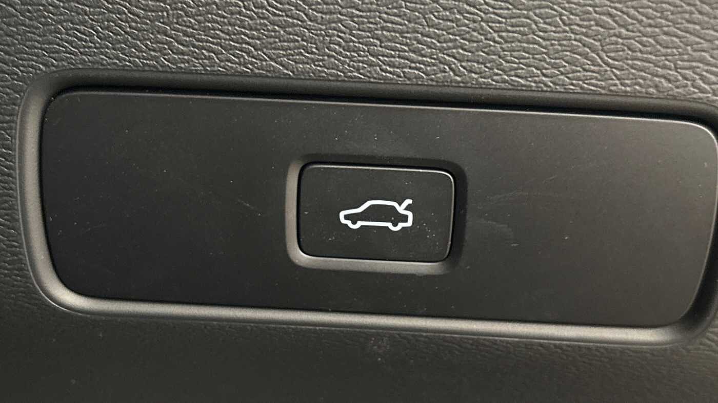 Used Volvo XC40 2024 for sale - 78035994: Photo 30