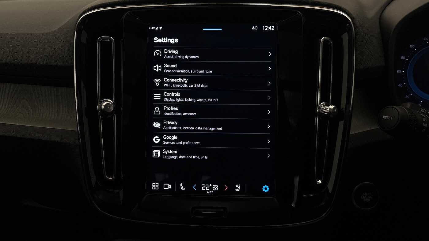 Used Volvo XC40 2024 for sale - 78035994: Photo 35