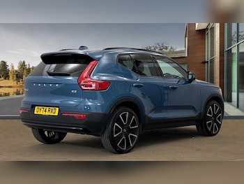 Used Volvo XC40 2024 for sale - 78035994: Photo