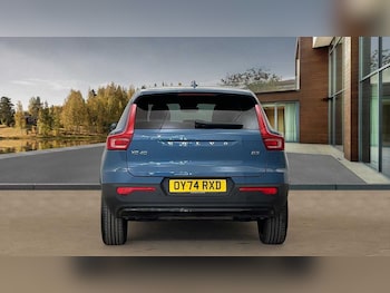 Used Volvo XC40 2024 for sale - 78035994: Photo