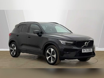 Used Volvo XC40 2025 for sale - 79321080: Photo