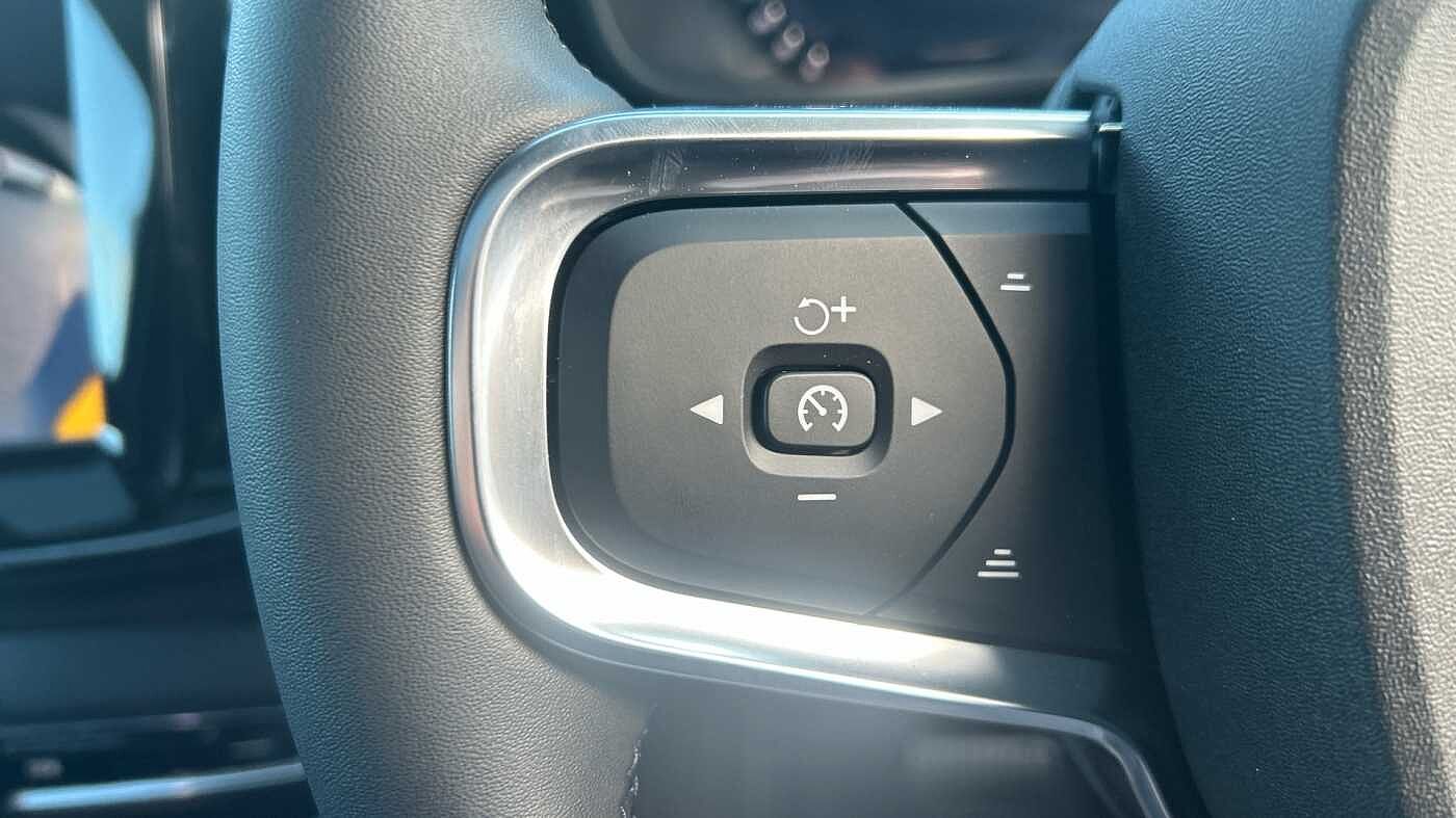 Used Volvo XC40 2025 for sale - 78036005: Photo 21