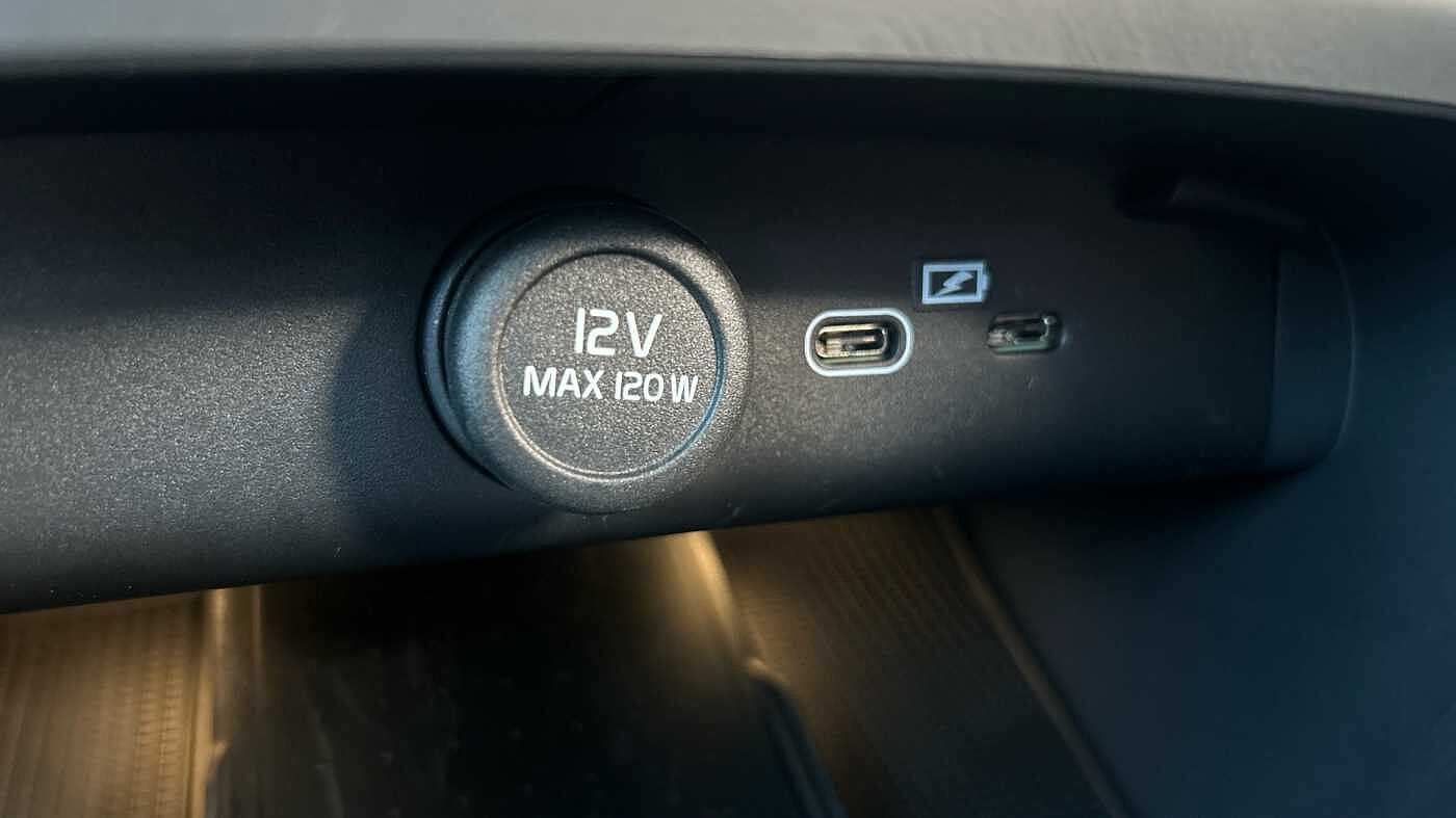 Used Volvo XC40 2025 for sale - 78036005: Photo 39