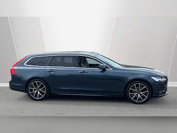 Used Volvo V90 2020 for sale - 78542532: Photo