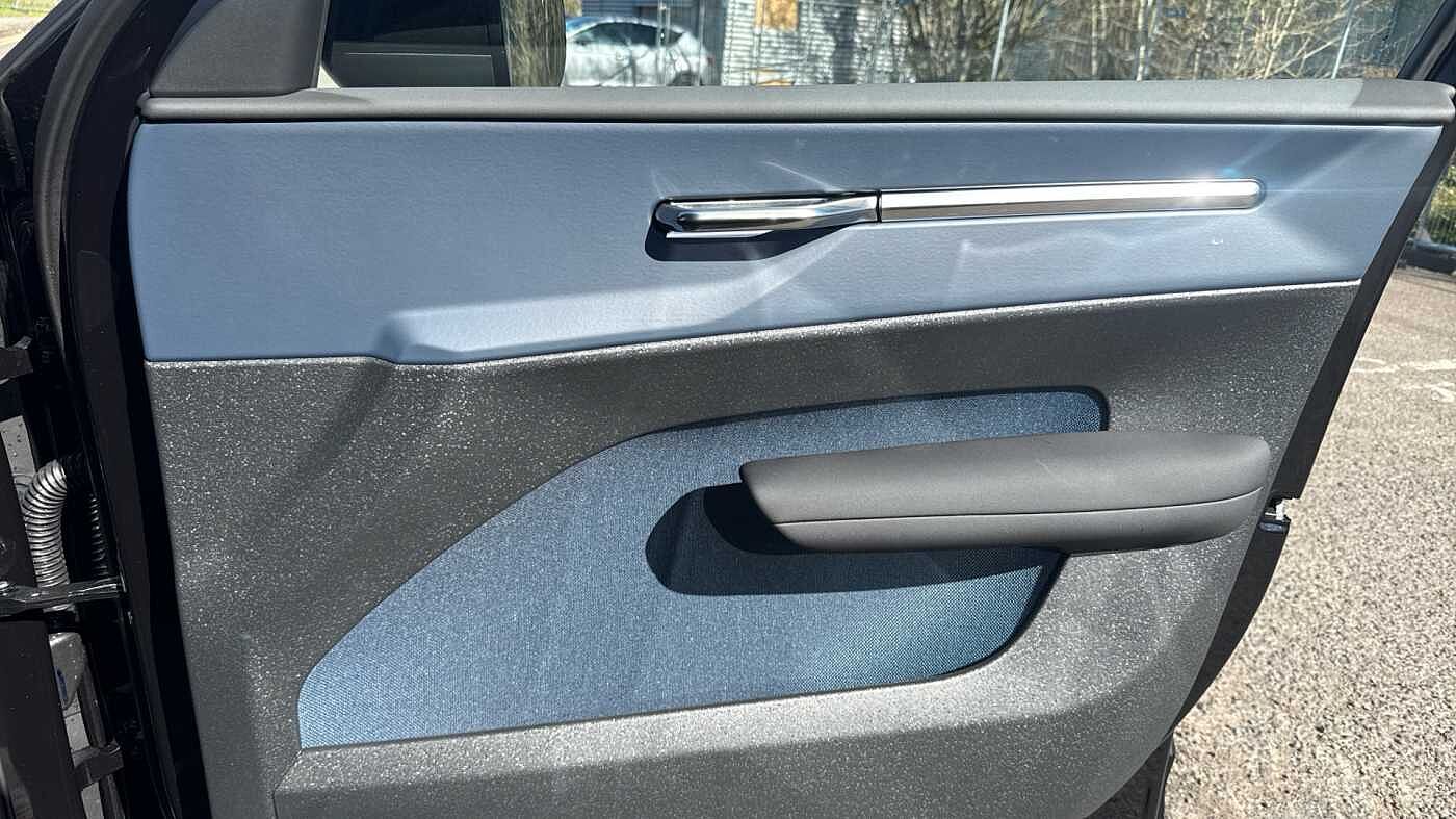 Used Volvo EX30 2025 for sale - 78036011: Photo 31