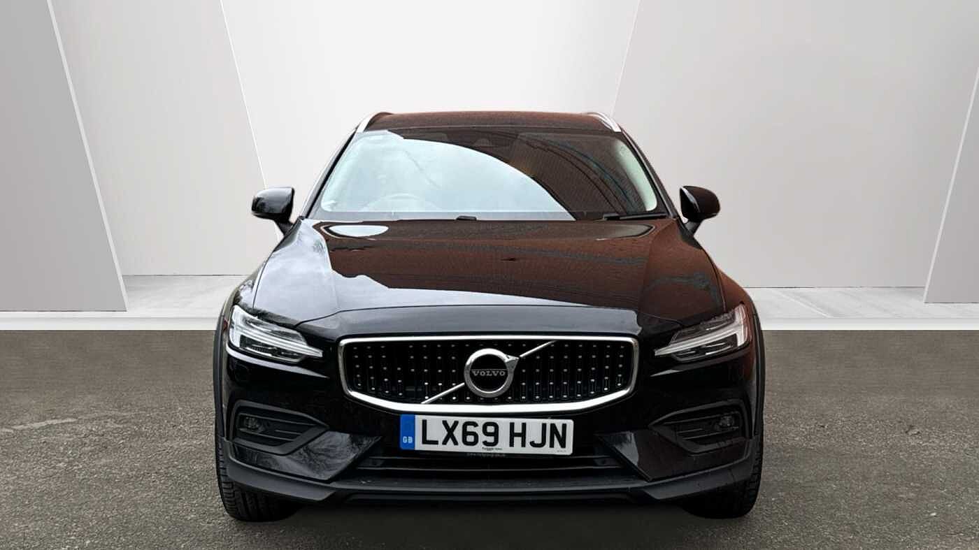 Used Volvo V60 2019 for sale - 78036020: Photo 10