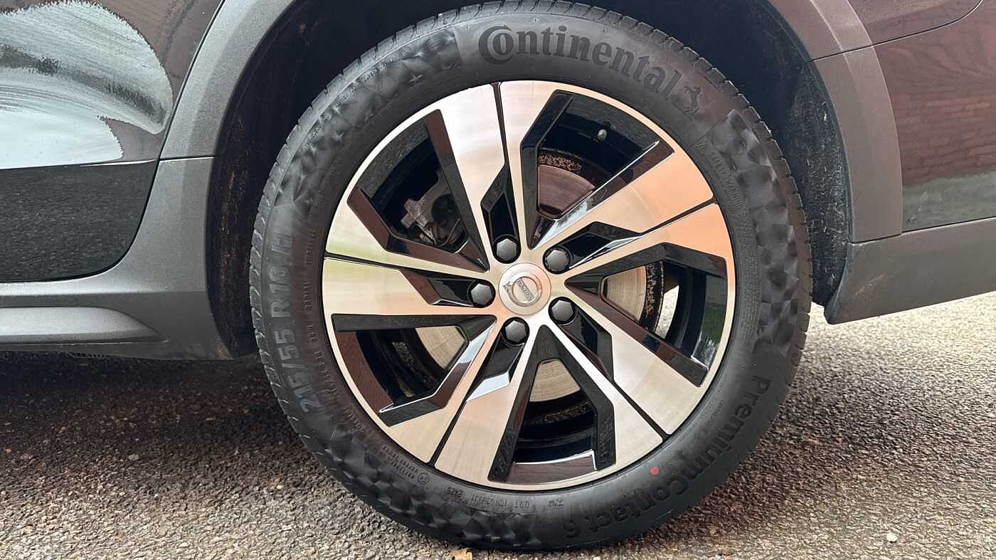 Used Volvo V60 2019 for sale - 78036020: Photo 11