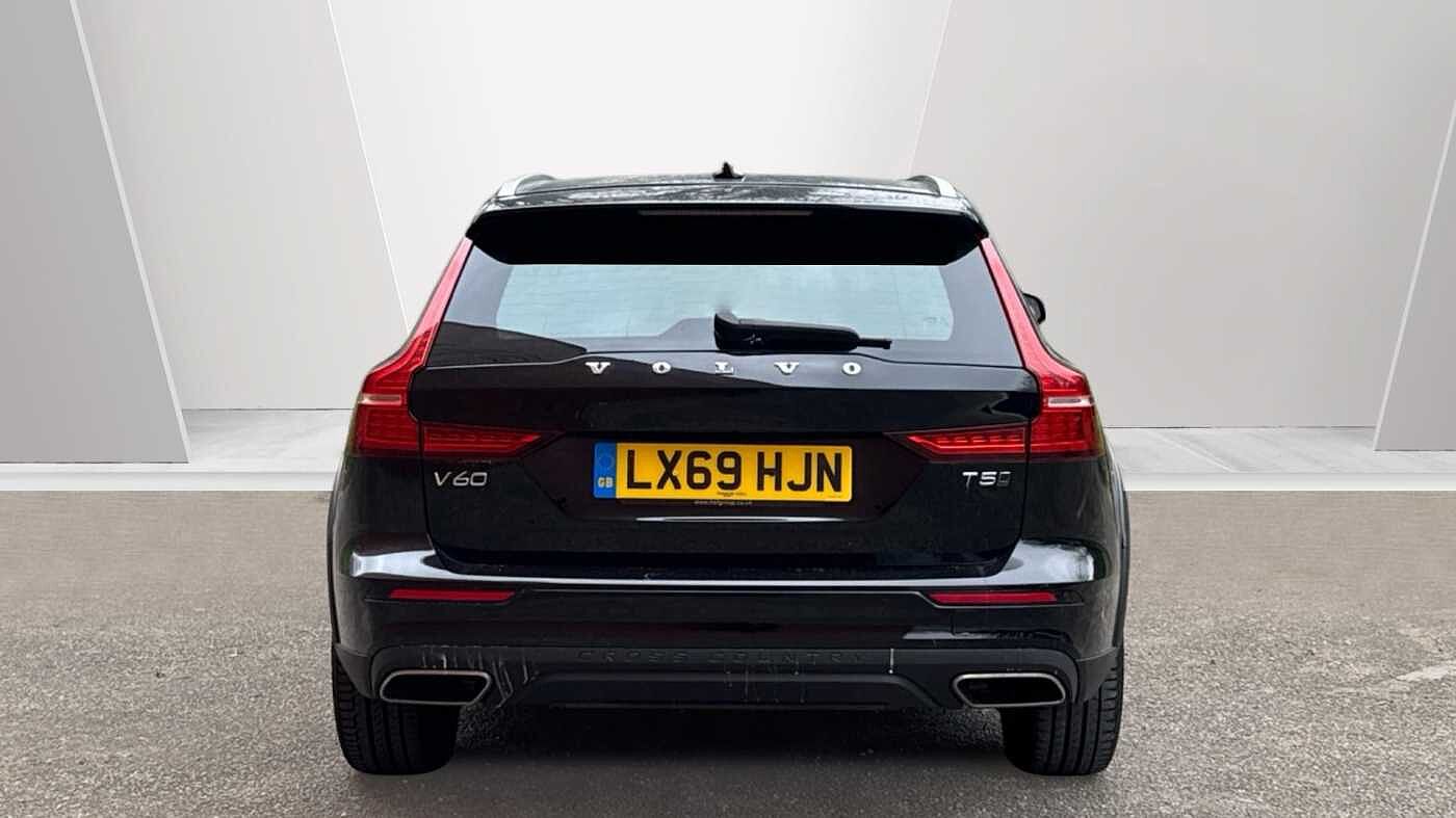 Used Volvo V60 2019 for sale - 78036020: Photo 9