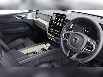 Used Volvo XC60 2025 for sale - 78941599: Photo