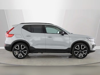 Used Volvo XC40 2025 for sale - 79431530: Photo